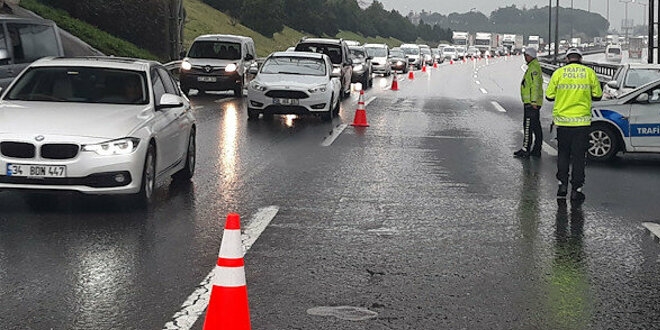 İstanbul'un tüm giriş ve çıkışlarında denetim