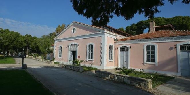 Anadolu'nun sağlık kapısı: Urla Tahaffuzhanesi