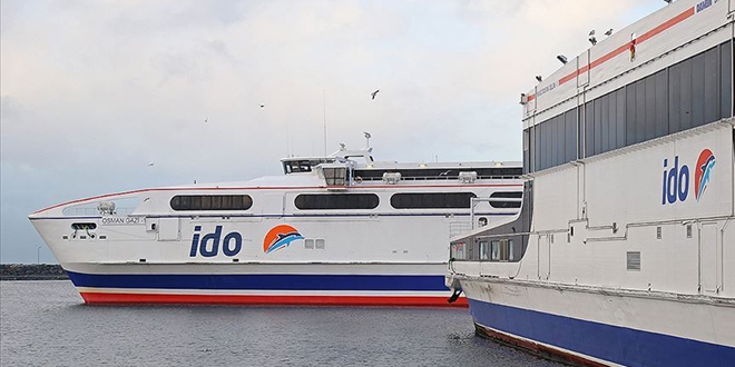 İstanbul'da deniz otobüsü, feribot seferleri durduruldu