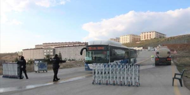 Ankara'da karantinaya alnan 300 kii daha tahliye edildi