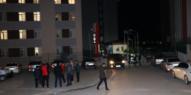 Karantina yurdundaki güvenlik görevlisi tüfekle vuruldu