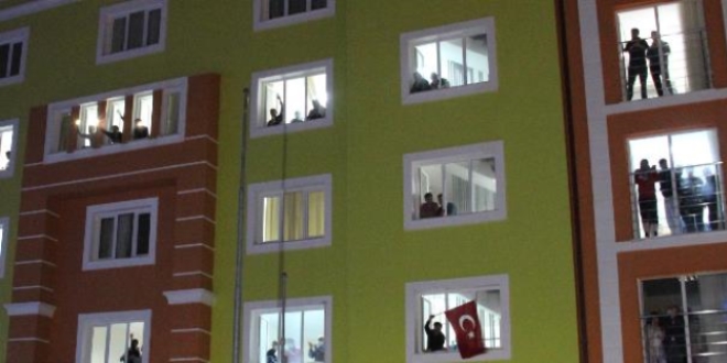 Karaman'da 116 cezaevi personeli, yurda yerleştirildi