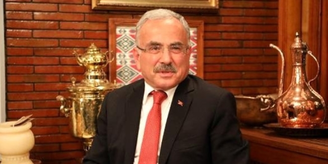 Eski Bakan gençlere takıldı: Şimdi intikam zamanı