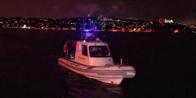 Araç denize uçtu, kadın sürücüyü eski dalgıç kurtardı
