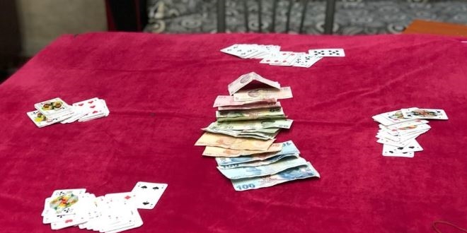 Kahramanmaraş'ta kumarhane baskını: 15 kişiye ceza