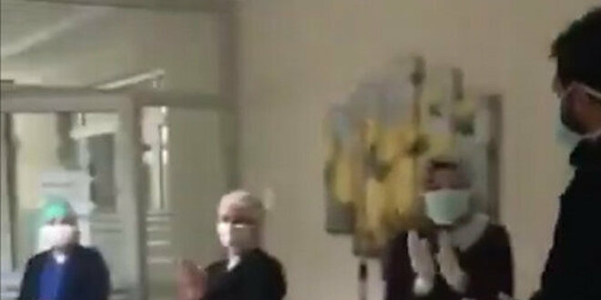 Koronavirüs tedavisinin ardından iyileşen hasta alkışlarla taburcu edildi