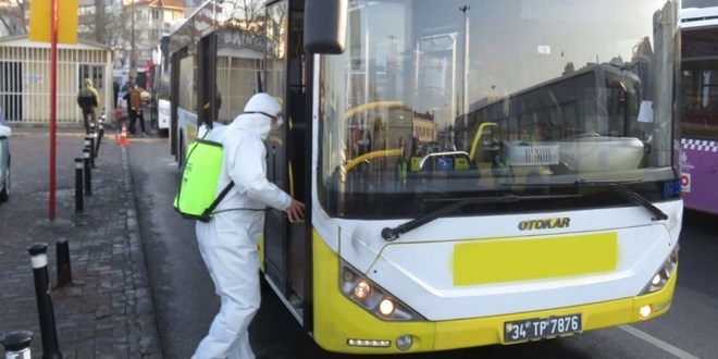 İBB, sağlık çalışanları için 150 otobüs tahsis etti
