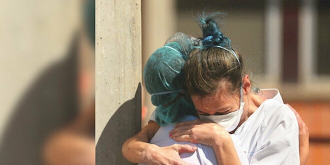 İspanya'da virüsten ölenlerin sayısı 17 bin 489'a çıktı