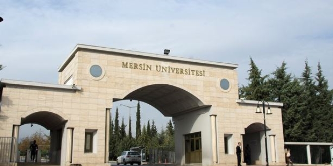 MEÜ'de biri profesör 3 sağlık çalışanı karantinaya alındı