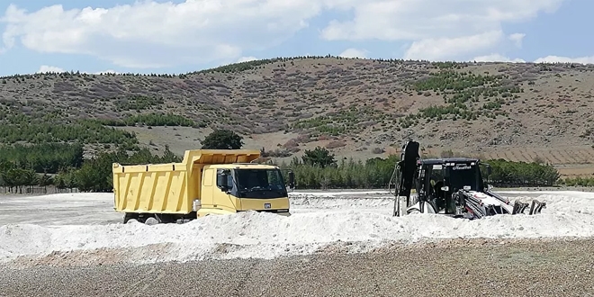 TOKİ'den Salda Gölü açıklaması: Yüklenici firmaya ceza kestik