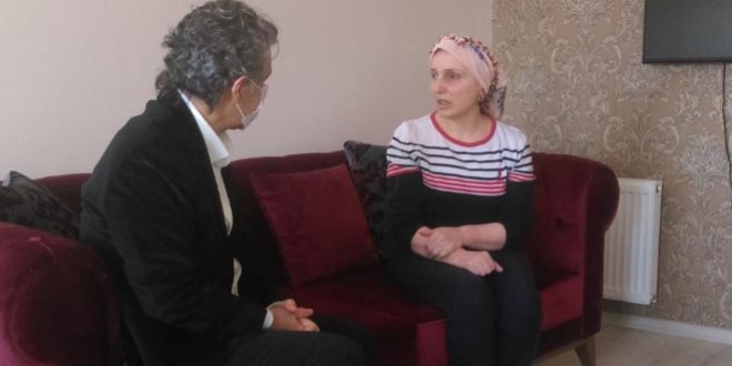 Engelli memur, maaşını 'Dayanışma Kampanyası'na bağışladı
