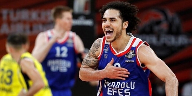 Türk vatandaşlığına geçen Shane Larkin'den Türkçe isim açıklaması