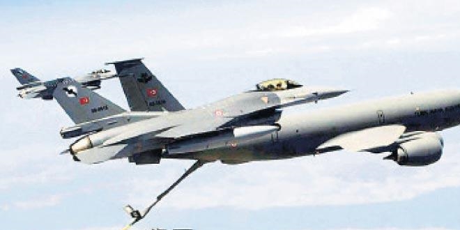 Vatan bekçileri salgın dinlemiyor