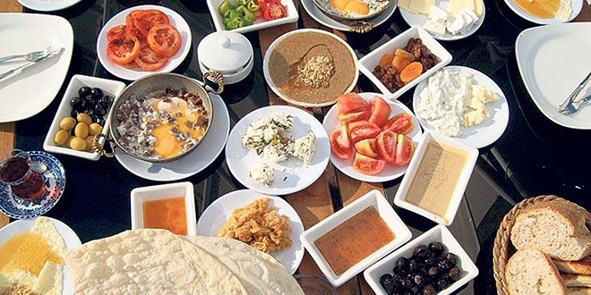 Tağşişe doymayan firmalar var