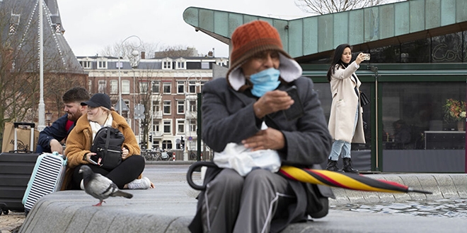 Hollanda'da koronavirs nedeniyle lenlerin says 4 bine yaklat