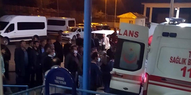Bitlis'te feci kaza 2 ölü, 18 yaralı