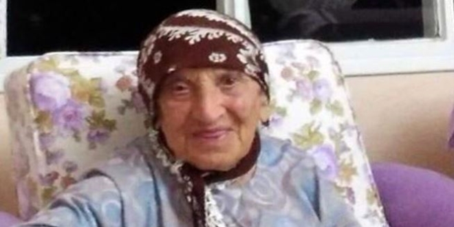100 yaşındaki kadın lokum yerken hayatını kaybetti