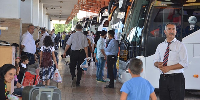 Sahte seyahat belgeleriyle 800 kilometre yolculuk