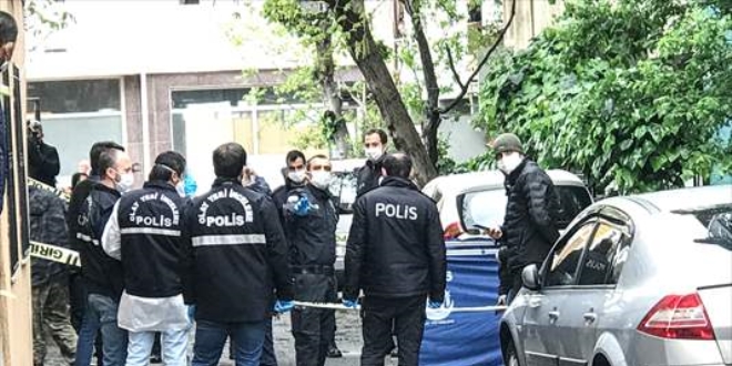 Eşini öldürdüğü iddia edilen şüpheli intihar etti