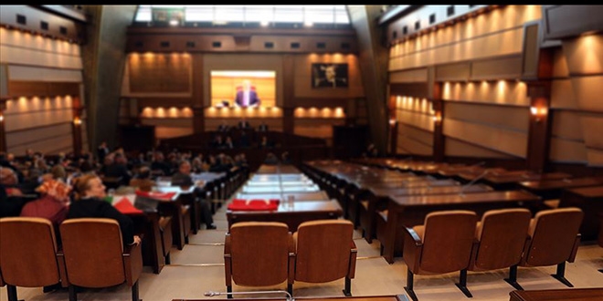 İBB Meclisi Pazartesi günü olağanüstü toplanacak