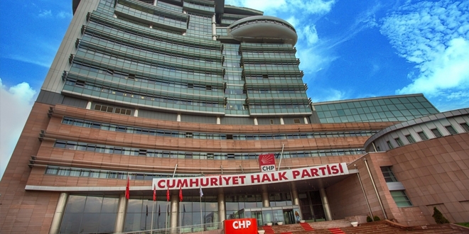 CHP'den, 'koronavirüsle mücadelede hayatını kaybeden sağlık çalışanları görev şehidi sayılsın' teklifi