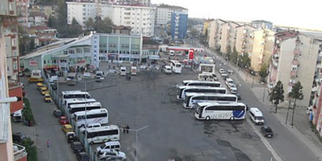 Otogardaki görevi kabul etmeyen öğretmene 'Kınama'