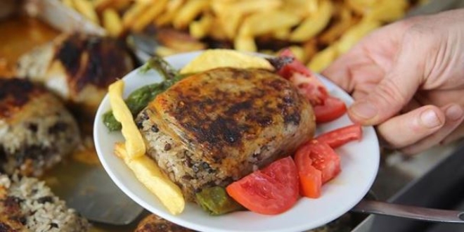 Yemek firmaları, siparişleri yetiştirme telaşında