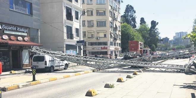 2 itfaiye erinin ölümü sonrası grup amiri izne çıkmış