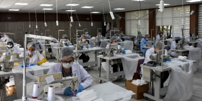 Kırıkkale'de tesis kuruldu, ayda 45 milyon maske üretilecek