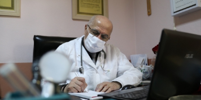 Koronavirüsü yenen doktor: Ölümlere şahit oldum
