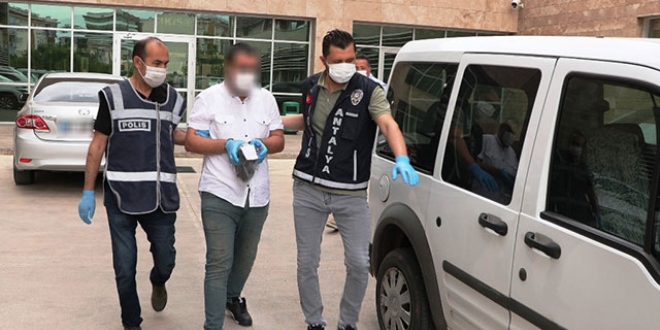 Vatandaşı dolandıran sahte 'Komiser Murat' yakalandı