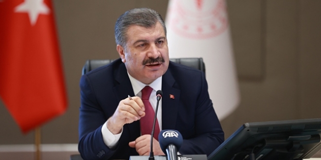 Bakan Koca, 81 il sağlık müdürüyle bayram öncesi online toplantı yaptı