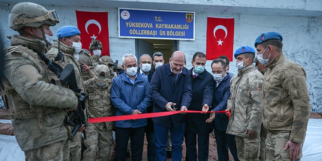 Bakan Soylu, İkiyaka Dağları'nda üs bölgesinin açılışını yaptı