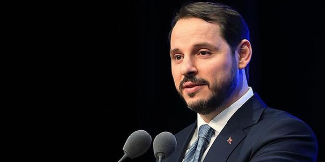 Bakan Albayrak: Tarih yazmaya devam ediyoruz