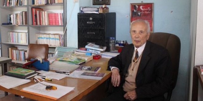 97 yaşındaki emekli öğretmen vefat etti