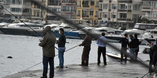 Balıkçılar özledikleri İstanbul Boğazı'na tekrar kavuştu