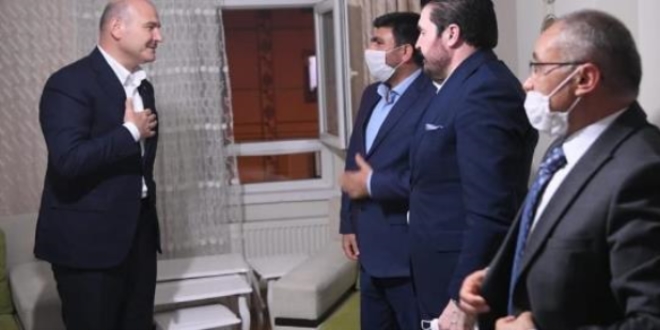 Bakan Soylu, Barış Çakan'ın ailesini ziyaret etti