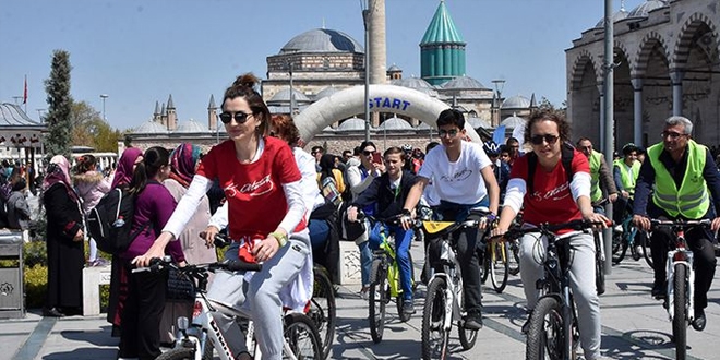 Dünyada bisiklet yolu en uzun ikinci şehir Türkiye'den