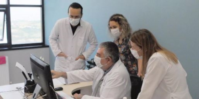 Koronavirüs analizi! Enfekte olan 4 kişiden 1'inde görülüyor