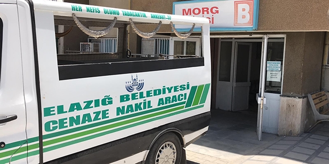 Minik Yüsra, parkta oynarken bayıldı hastanede hayatını kaybetti