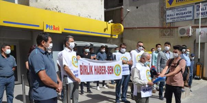 PTT çalışanları, postacıya yapılan saldırıyı protesto etti