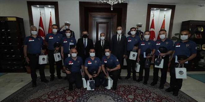 Türk polisi 'Sıla Yolu Projesi' görevi için Sırbistan'a gitti
