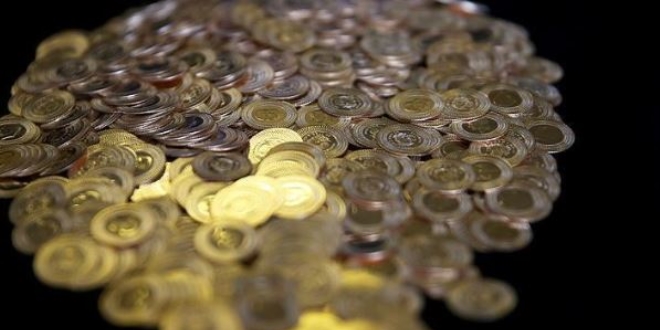 Altın 'düşük faiz ve salgın' ortamında yükselişini sürdürüyor