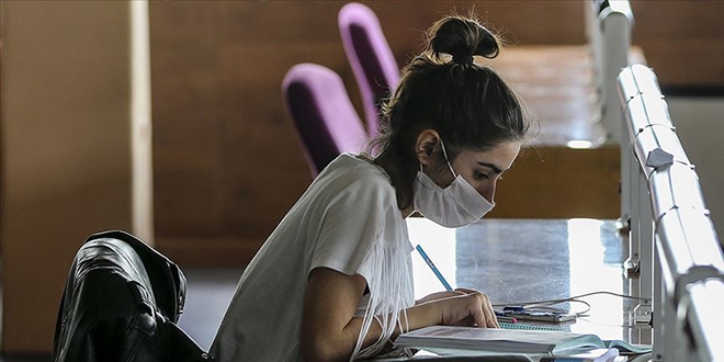 YKS'ye gireceklere 'kaygıyı dışsallaştırma' tavsiyesi
