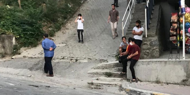 Kartonla yokuştan kayan çocuğu halk otobüsü ezdi