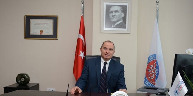 DEÜ Tıp Fakültesi Dekanı istifa etti