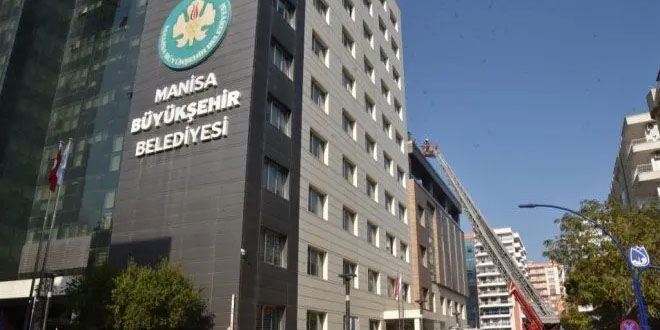 Manisa Büyükşehir, KDK'nin öğretmenler ile ilgili kararına uymadı