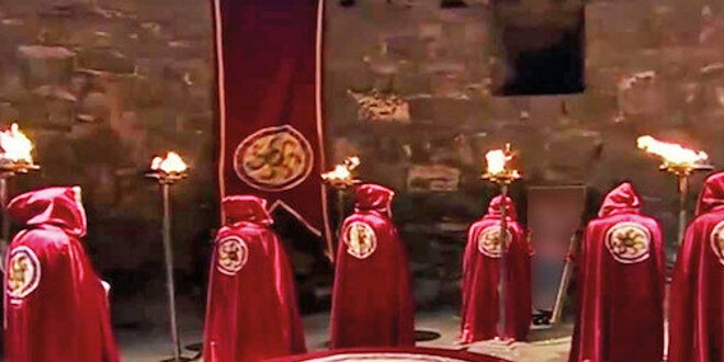 Mason - FETÖ işbirliği hayatını alt üst etti