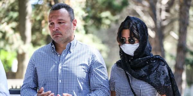 Kemal Sunal kabri başında anıldı