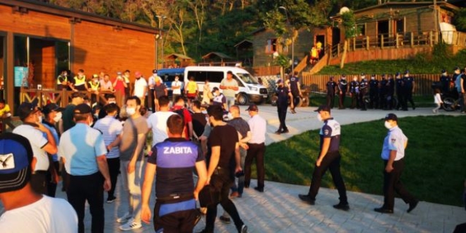 Riva'da İBB ile Beykoz zabıtaları arasında gerginlik